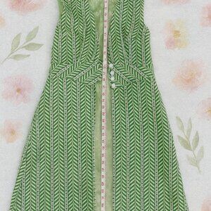 Vintage Long Vest Green and White fully lined. See measurements in d